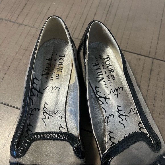 Un Tour en Ville made in Paris France Grey Black Leather Slip-on heel Flats EU40 - Picture 8 of 11